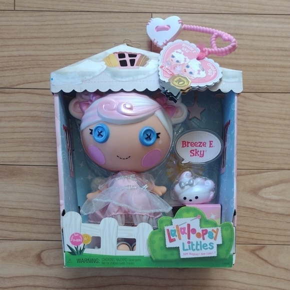 MGA Entertainment Lalaloopsy Littles Breeze E Sky 10th Anniversary Doll 7" - Picture 1 of 9